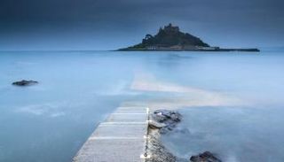 ظاهر المد مشهد مثير 