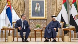 الشيخ محمد بن زايد آل نهيان مع الرئيس الصربي