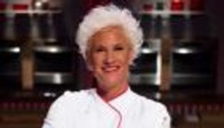 وفاة الشيف آن بوريل عن 55 عامًا داخل منزلها في نيويورك