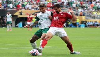 من مباراة الأهلي وبالميراس