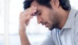 خرف مبكر يسرق الذاكرة من أب شاب.. شهادة مؤلمة من قلب المعاناة