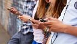 دراسة: تأثير الإدمان الرقمي على الصحة النفسية للمراهقين