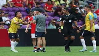 لاعب أوكلاند سيتي