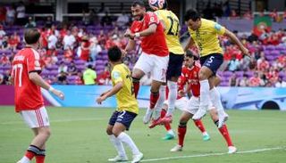 بنفيكا ضد أوكلاند 