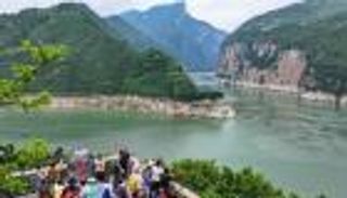 الصين تصدر إنذارا باللون الأحمر لمواجهة السيول في 6 مناطق