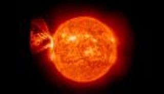 فيديو.. انفجار شمسي قوي يضرب المحيط الهادئ ويقطع الاتصالات في هاواي