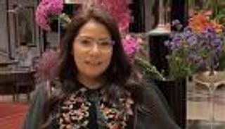 &laquo;نجري بسرعة نقفل الشبابيك&raquo;.. تعليق من إيمان السيد على مشاهد الصواريخ