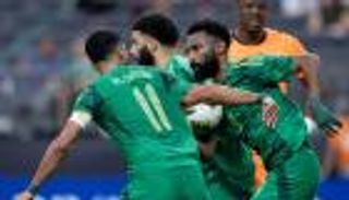 بعد تأهل المنتخب السعودي.. ما أفضل إنجازات «ضيوف» الكأس الذهبية؟
