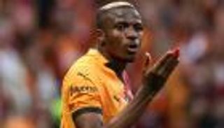 مكالمة خاصة من إنزاغي تحرّك صفقة أوسيمين إلى الهلال