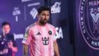 هاشتاغ واجتماع منتظر.. الهلال السعودي يسبق الأهلي في ضم ميسي