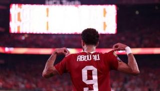 وسام أبو علي مهاجم الأهلي