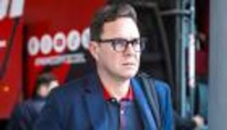 مدرب الوداد المغربي يتعرض لحادث سير