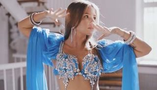 الراقصة الروسية "أولجا"