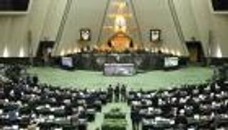 إيران تعلّق التعاون مع الوكالة الدولية للطاقة الذرية