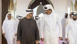 أمير قطر مستقبلا الشيخ محمد بن زايد آل نهيان