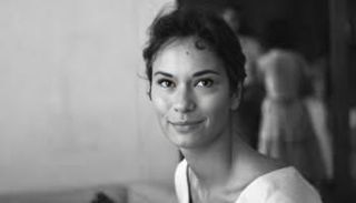 الممثلة الإيطالية ليا ماساري