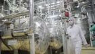 يورانيوم إيران.. غروسي يرجح «النجاة» وماكرون «يتريث»