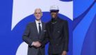 NBA في أبوظبي.. إيدجكومب ينضم إلى فيلادلفيا سفينتي سيكسرز