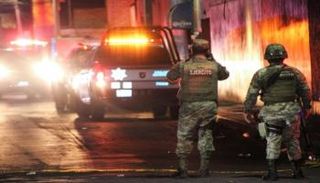 الشرطة في محيط موقع الهجوم