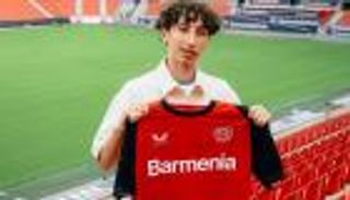 موهبة جزائرية جديدة تهدّد مستقبل مازا في باير ليفركوزن