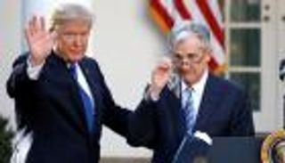 ترامب يهدد بعزل رئيس الفيدرالي الأمريكي.. هل يملك الصلاحية؟