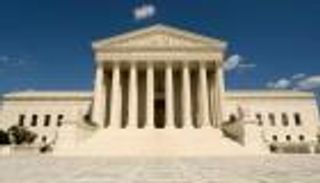 العليا الأمريكية تُطلق يد ترامب.. «نصر هائل»