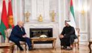 ولي عهد أبوظبي والرئيس البيلاروسي يبحثان سبل تعزيز العلاقات الثنائية