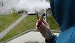 منتجات التدخين الإلكترونية الجديدة أكثر ضررًا من السجائر التقليدية