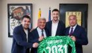 3 خطوات.. خطة برشلونة لتسجيل خوان غارسيا ونيكو ويليامز