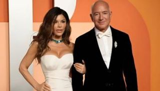 جيف بيزوس ولورين سانشيز