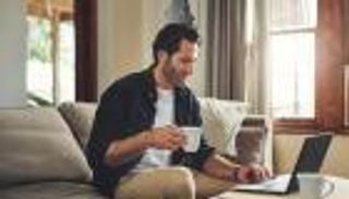 مشروب سحري يُبطئ الشيخوخة ويقي من 3 أمراض قاتلة