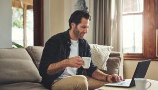 دراسة بريطانية تكشف قدرات سحرية لمشروب القهوة