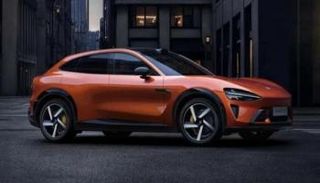 سيارة شاومي واي.يو7