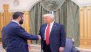 ترامب يأمر بإنهاء برنامج العقوبات الأمريكية على سوريا.. ودمشق تعلق