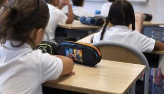 موجة الحر تكشف عجز وزارة التعليم الفرنسية