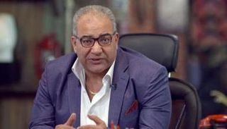 الفنان بيومي فؤاد 