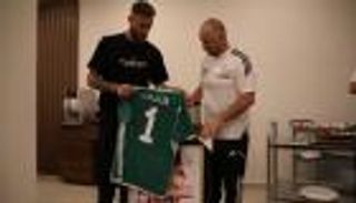 أوكيدجة يكشف «مُفاجأة» عن بلماضي.. ويحدّد شروط العودة لمنتخب الجزائر