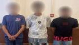 القبض على 3 شباب ركلوا فتاة لتحقيق مشاهدات في مصر