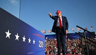 الرئيس الأمريكي دونالد ترامب