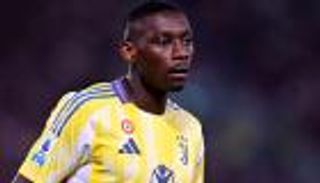 مستقبل كولو مواني.. يوفنتوس يناور وباريس سان جيرمان يرد بحزم