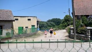  قرية كيسيلييفو الصربية - أ ف ب