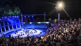 مهرجان الحمامات الدولي في تونس