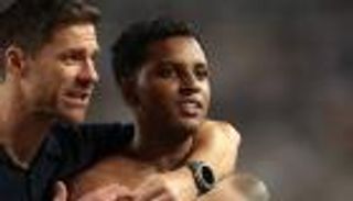 بناء على طلب رونالدو.. النصر يغري رودريغو بشيك على بياض