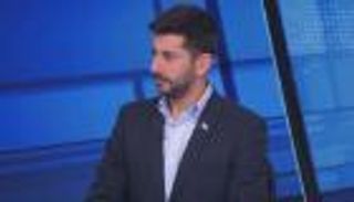 نتنياهو يقيل المتحدث باسمه قبل رحلة واشنطن.. السبب «سارة وأمن المعلومات»