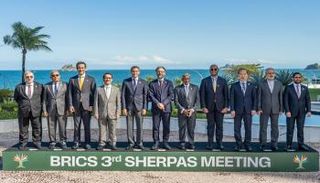 الاجتماع الثالث لشيربا ونواب شيربا مجموعة بريكس