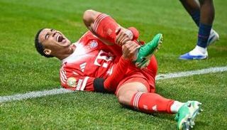 إصابة جمال موسيالا