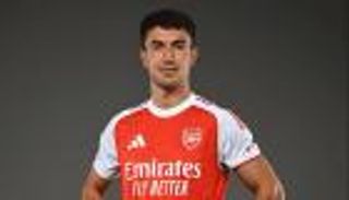 مارتن زوبيمندي.. لماذا دفع أرسنال أكثر من قيمة الشرط الجزائي لسوسيداد؟