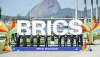 الإمارات بقمة «بريكس».. دبلوماسية الشراكات تعزز الاستقرار والسلام