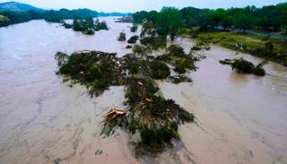 فيضانات تكساس