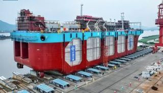 سفينة سياحية لتربية الأسماك